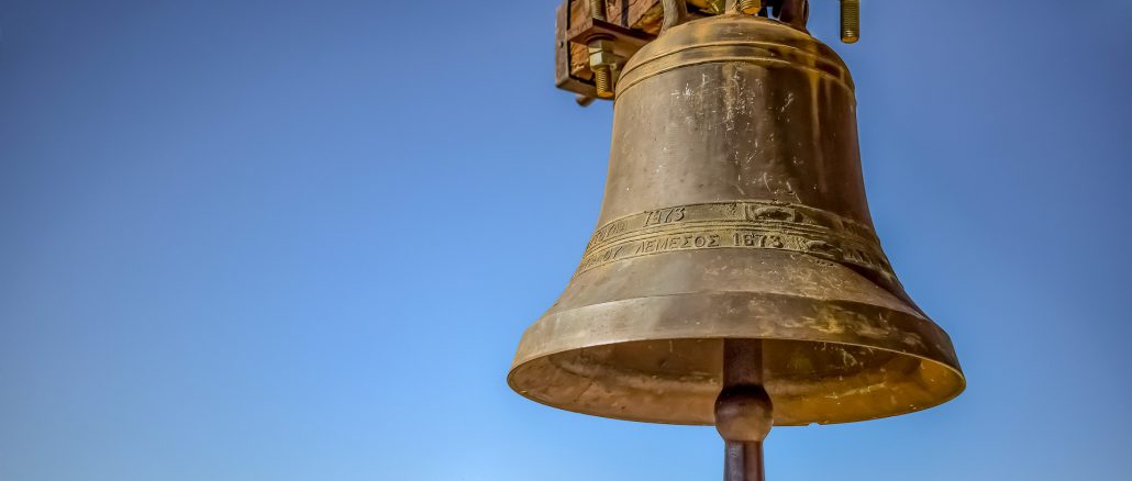 bell-3652226_1920